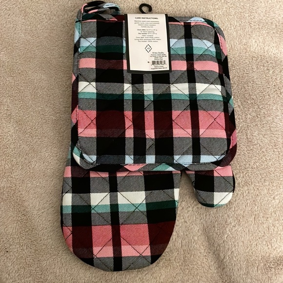 Vera Bradley Pot Holder & Oven Mitt Set NWT - Picture 3 of 5